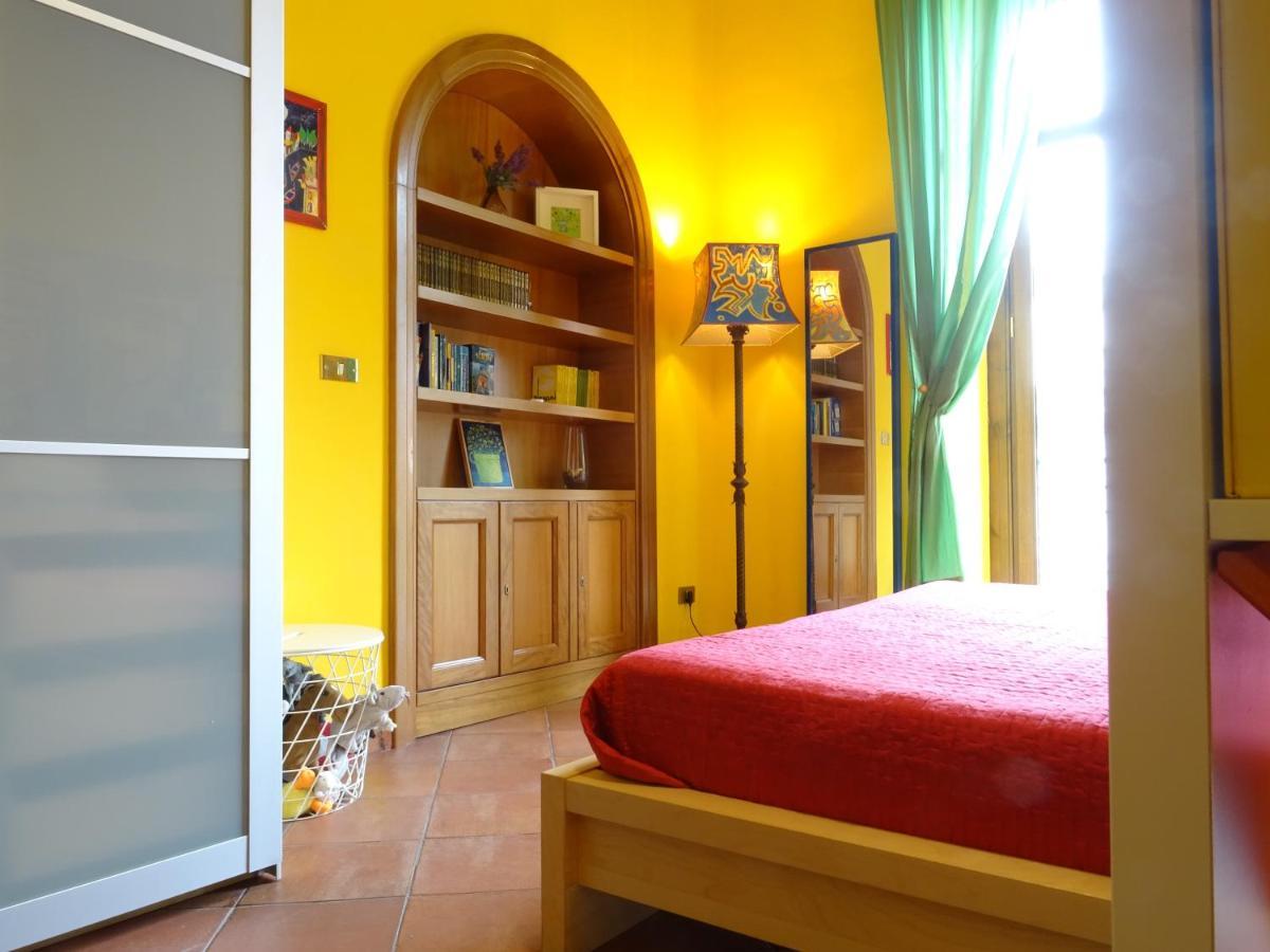 Umberto I Holiday House Неаполь Экстерьер фото