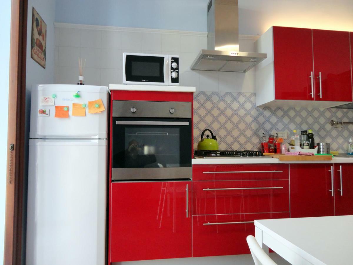 Umberto I Holiday House Неаполь Экстерьер фото