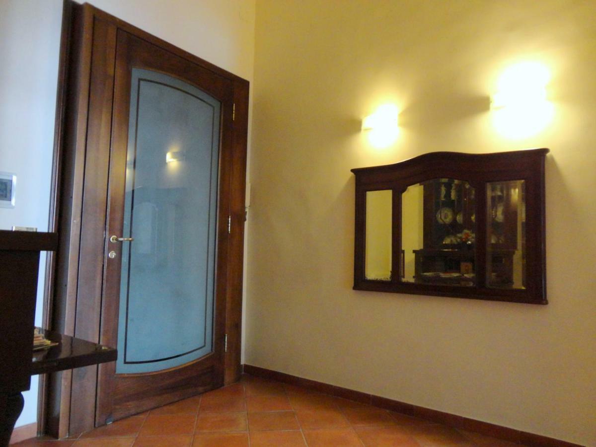 Umberto I Holiday House Неаполь Экстерьер фото
